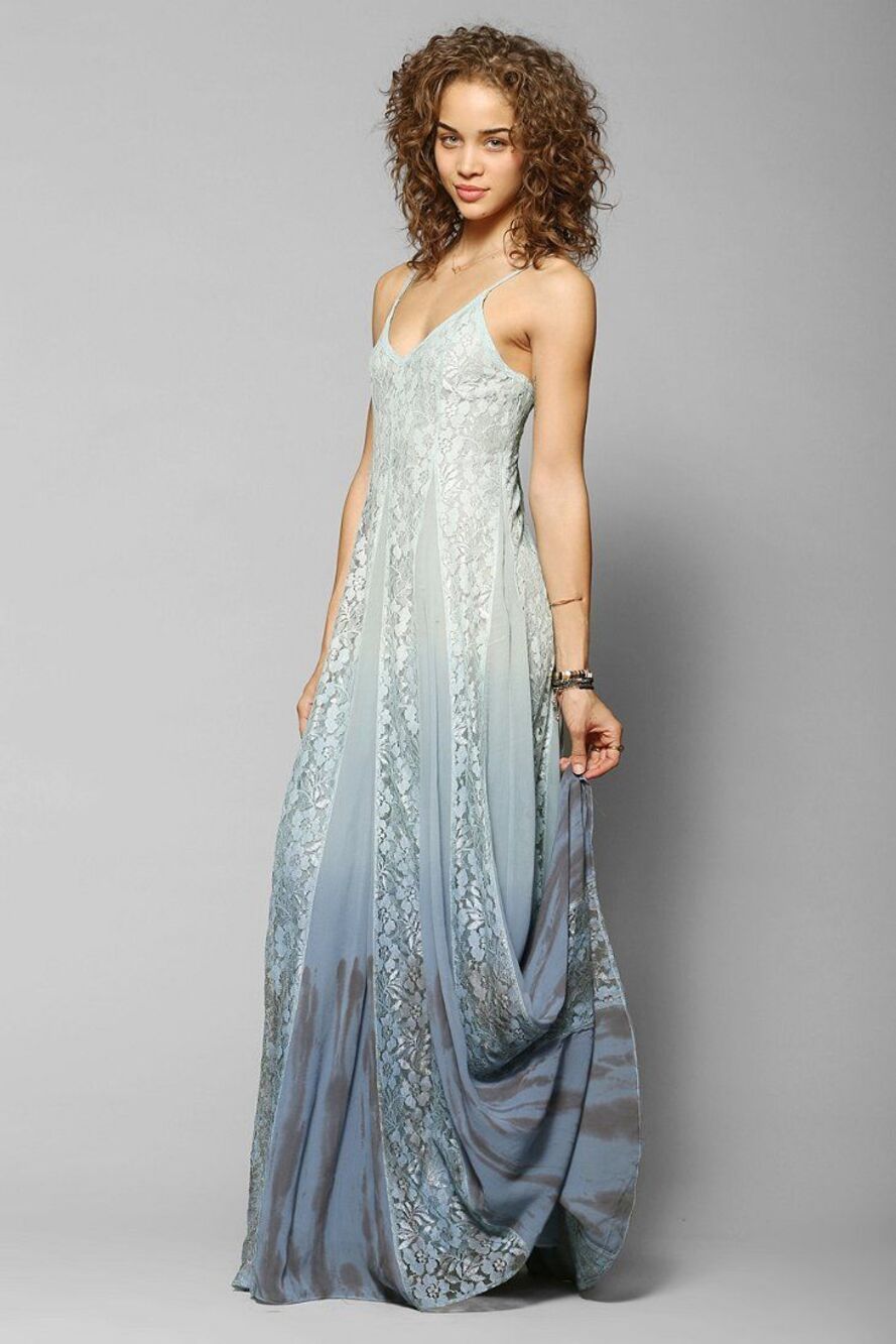 Kimchi Blue Ombre Lace Maxi Dress